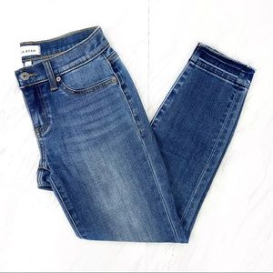 Lila Ryan- Castro Crop Jeans Size 25.